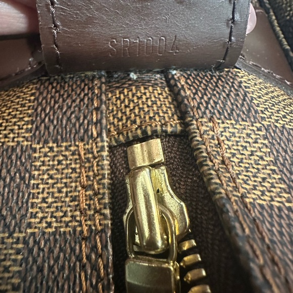 LOUIS VUITTON NAVIGLIO BAG - Picture 9 of 9